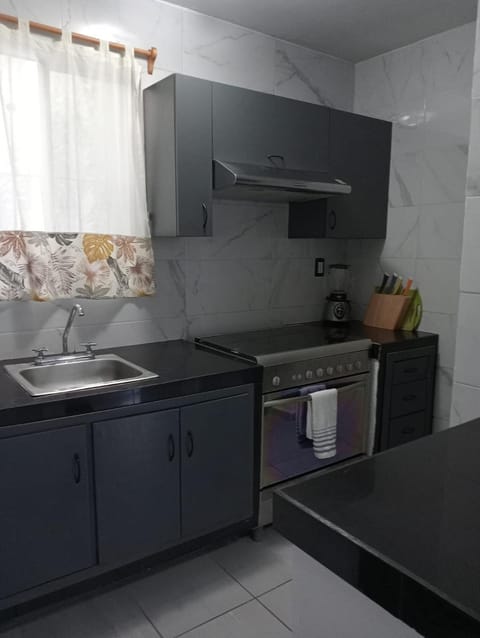 Departamento amplio en el centro de Colima Apartment in Colima