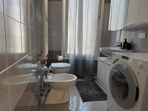 Shower, Bathroom, hair dryier, washing machine