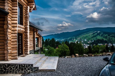 Facade/entrance, Natural landscape, Mountain view