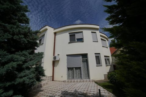 Day, Balcony/Terrace