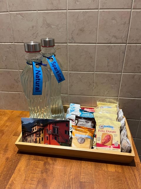 Fisherman House House in Lierna