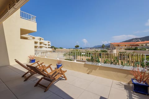Day, View (from property/room), Balcony/Terrace