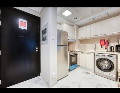 012 - Dubai South Apartment in Dubai