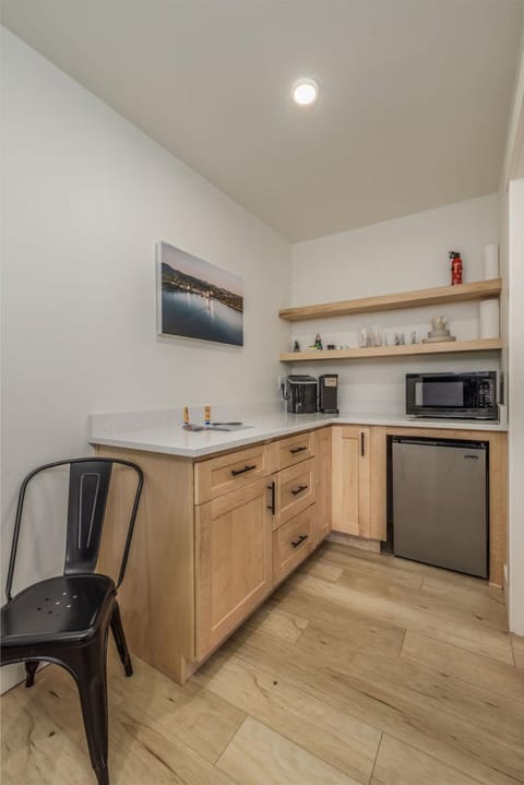 Renovated Studio Near Lake CDA And Downtown Inn in Coeur dAlene