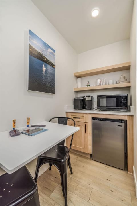 Renovated Studio 5 Min from Scenic Lake CDA - Pet Friendly Inn in Coeur dAlene