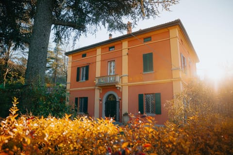 Dimora Persichetto Bed and Breakfast in Bologna