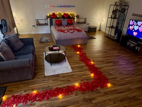 Secret garden Apartment in Ferndown