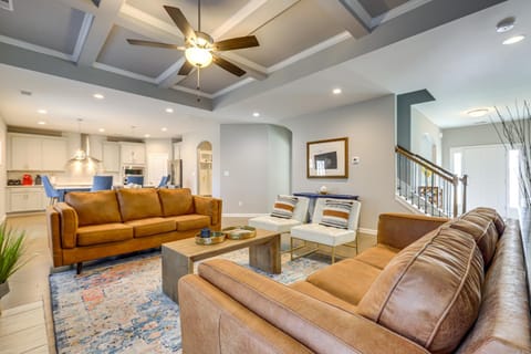 Patio with Fireplace Spacious Sharpsburg Home! House in Newnan