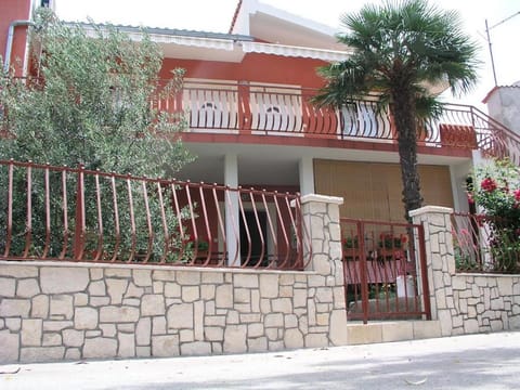 Apartments Salamun Apartment in Biograd na Moru
