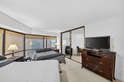 Chic DT Honolulu Executive Condo condo Apartment in Honolulu