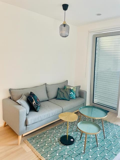 Beautiful one bedroom in Center w Terrace & Parking Apartment in Luxembourg