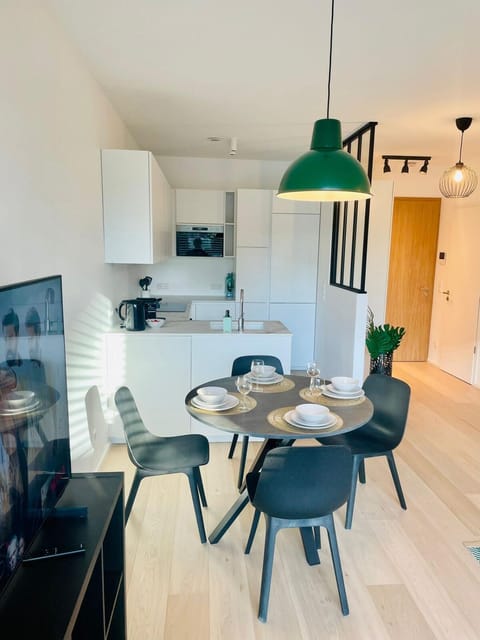 Beautiful one bedroom in Center w Terrace & Parking Apartment in Luxembourg