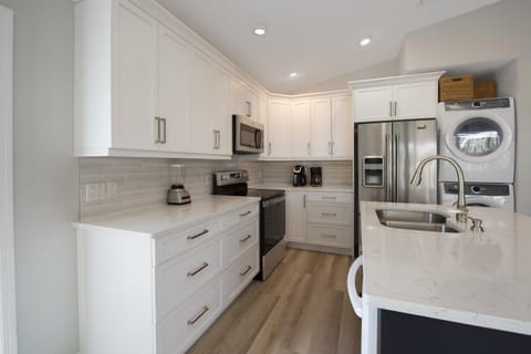 Hidden Treasure by Sun Palace Vacations House in Estero Island