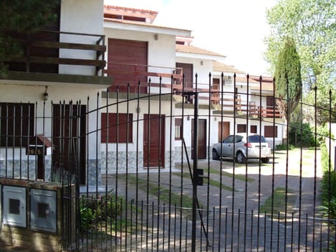 Property building, Street view, Parking