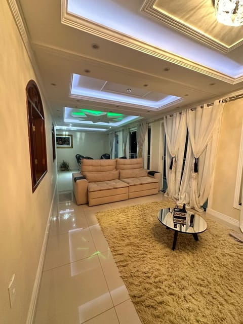 Apartamento moderno em Miguel Pereira Apartment in Miguel Pereira