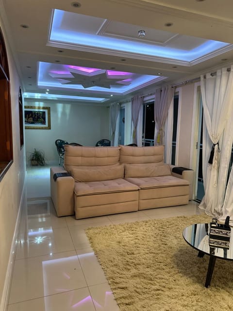 Apartamento moderno em Miguel Pereira Apartment in Miguel Pereira