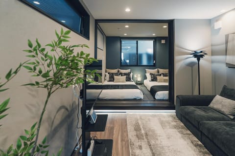Bed, Living room
