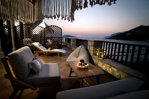 Natural landscape, View (from property/room), Balcony/Terrace, Balcony/Terrace, Sea view