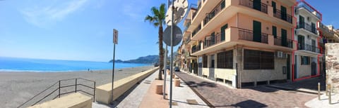 Property building, Day, Beach