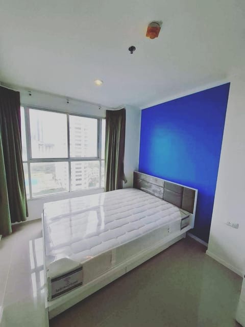 Communal lounge/ TV room, Bed, TV and multimedia, Photo of the whole room, Evening entertainment, Bedroom, Sea view, Sea view