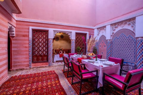 Patio, Restaurant/places to eat