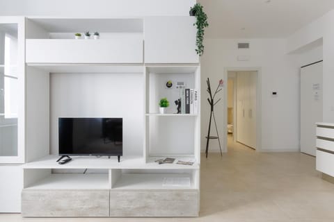 Communal lounge/ TV room, TV and multimedia, Evening entertainment