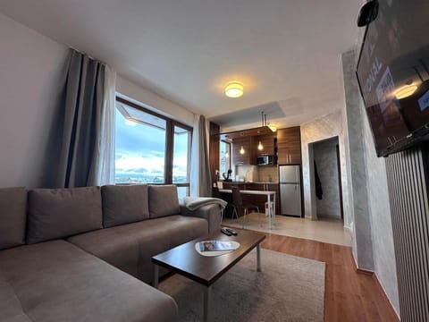 Host2U Belvedere Apartment - Ski in - out - FREE Parking Apartment in Bansko