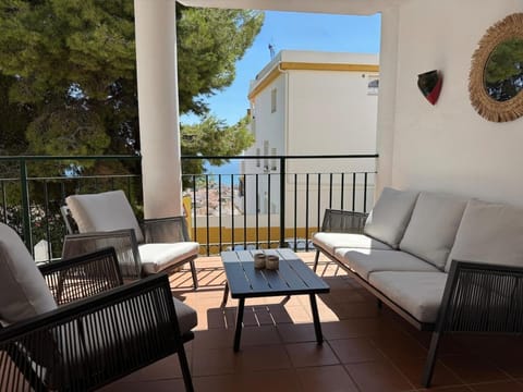 Seating area, Sea view
