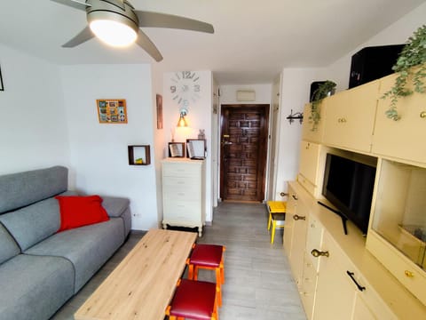 Living room, Lounge or bar