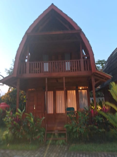 Kayu Joglos Ubud Villa in Ubud