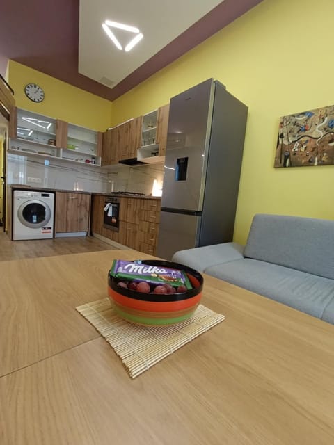Kitchen or kitchenette, dishwasher, washing machine