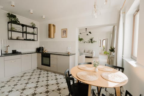 Living room, kitchen