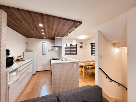 Living room, Dining area, kitchen
