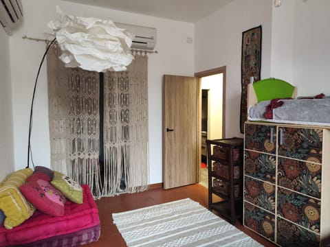 Bathroom, Photo of the whole room, Bedroom, heating, wardrobe