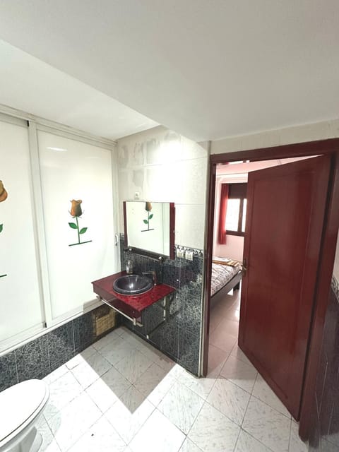 Toilet, Bedroom