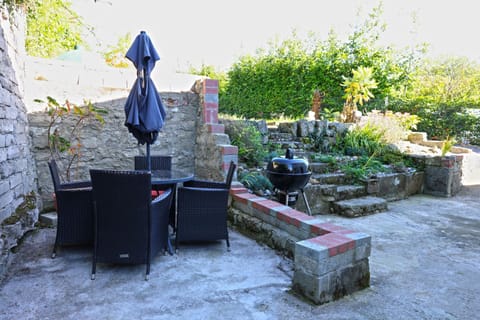 An Teach Ban House in Ireland