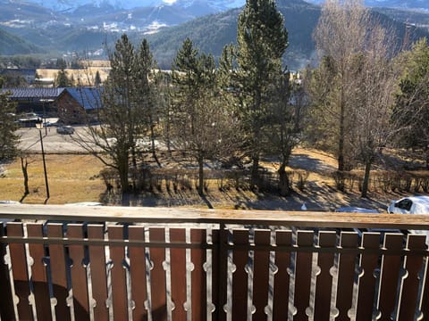 Natural landscape, View (from property/room), Balcony/Terrace, Mountain view