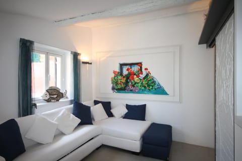 Portofino's Cozy Terrace Apartment in Portofino