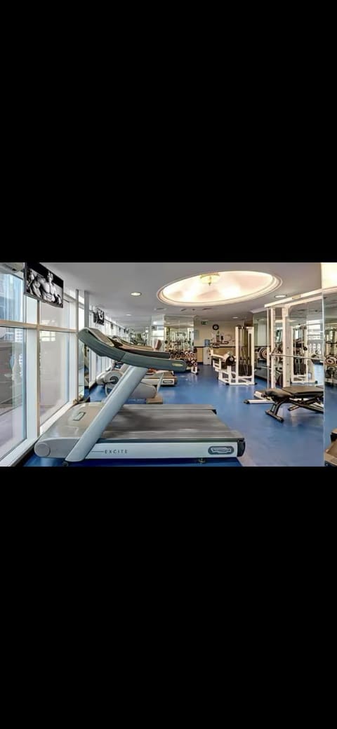 Cozy Dubai Marina Suite Apartment hotel in Dubai