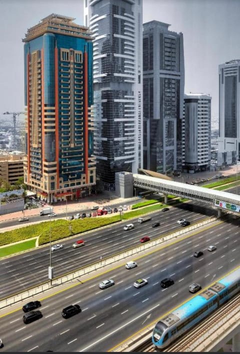 Cozy Dubai Marina Suite Apartment hotel in Dubai