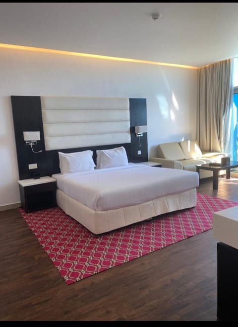 Cozy Dubai Marina Suite Apartment hotel in Dubai