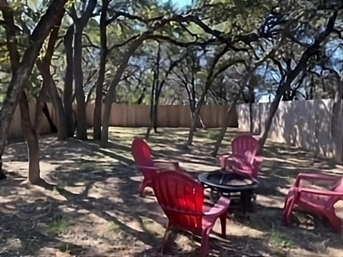 Water Oak lane Apartment in Spring Branch