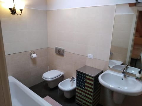 APT5 - Residence delle Rose Apartment in Peschiera del Garda