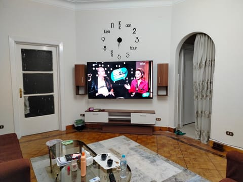 Communal lounge/ TV room, TV and multimedia, Seating area, Evening entertainment