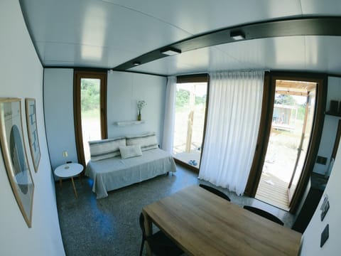 Bed, Living room