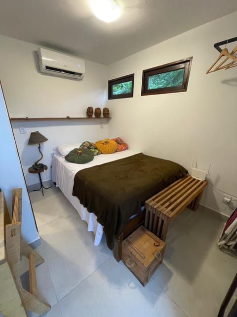 Bed, Photo of the whole room, Bedroom, air conditioner