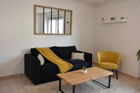 Quiet apartment behind Cattenom Apartment in Thionville