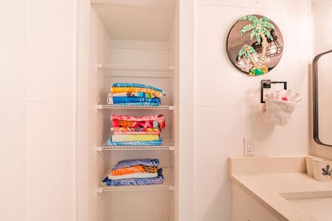 Great Escape-5 by Sun Palace Vacations House in Estero Island