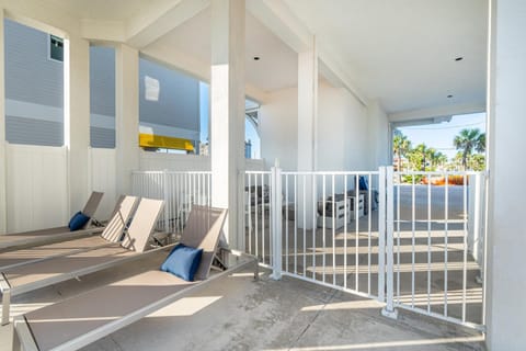 White Sugar Sands by Sun Palace Vacations House in Estero Island