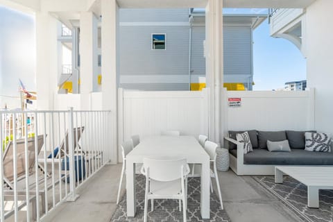 White Sugar Sands by Sun Palace Vacations House in Estero Island